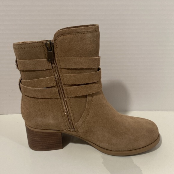 Koolaburra by Ugg Kenz Ankle Boot Block Heel Beige Sz 6 Round Toe - Picture 4 of 8